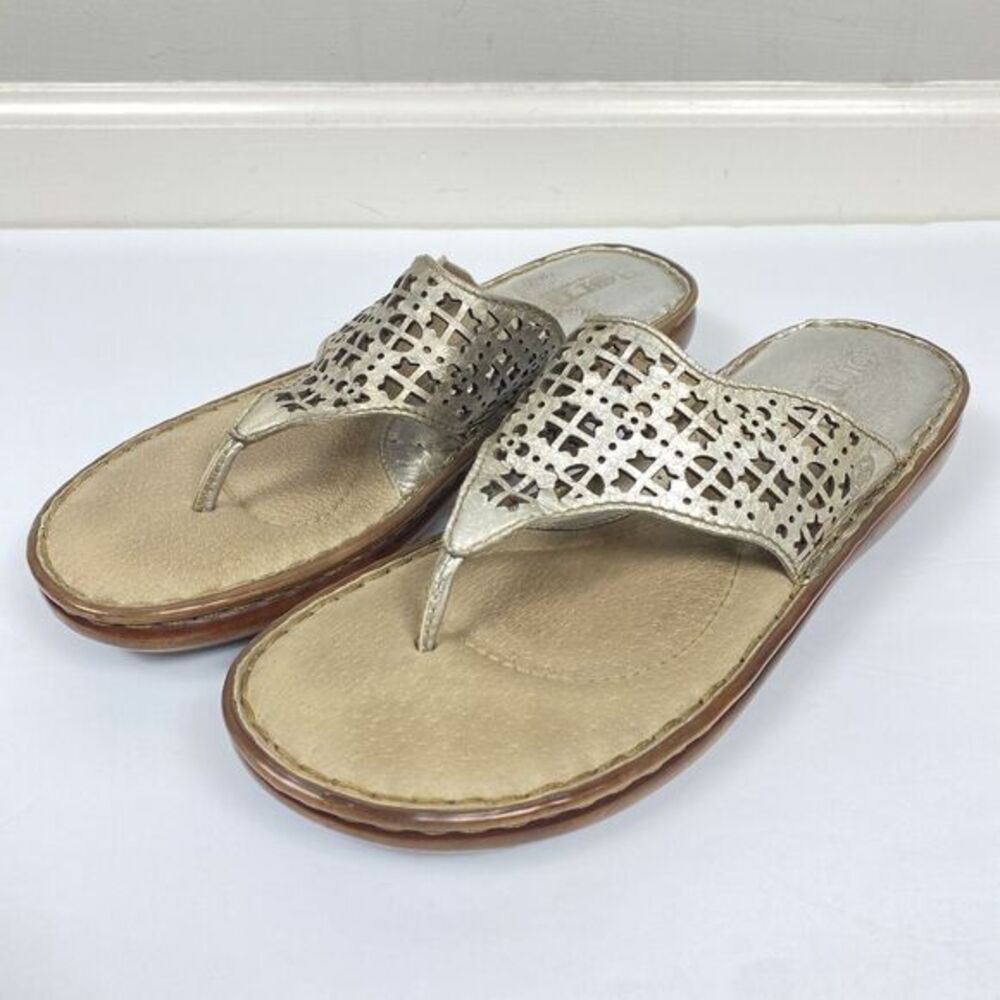 Bjorn Sandals Womens Sz 8‎ Leather Gold Laser Cut Thong Slip On Cushion Beach